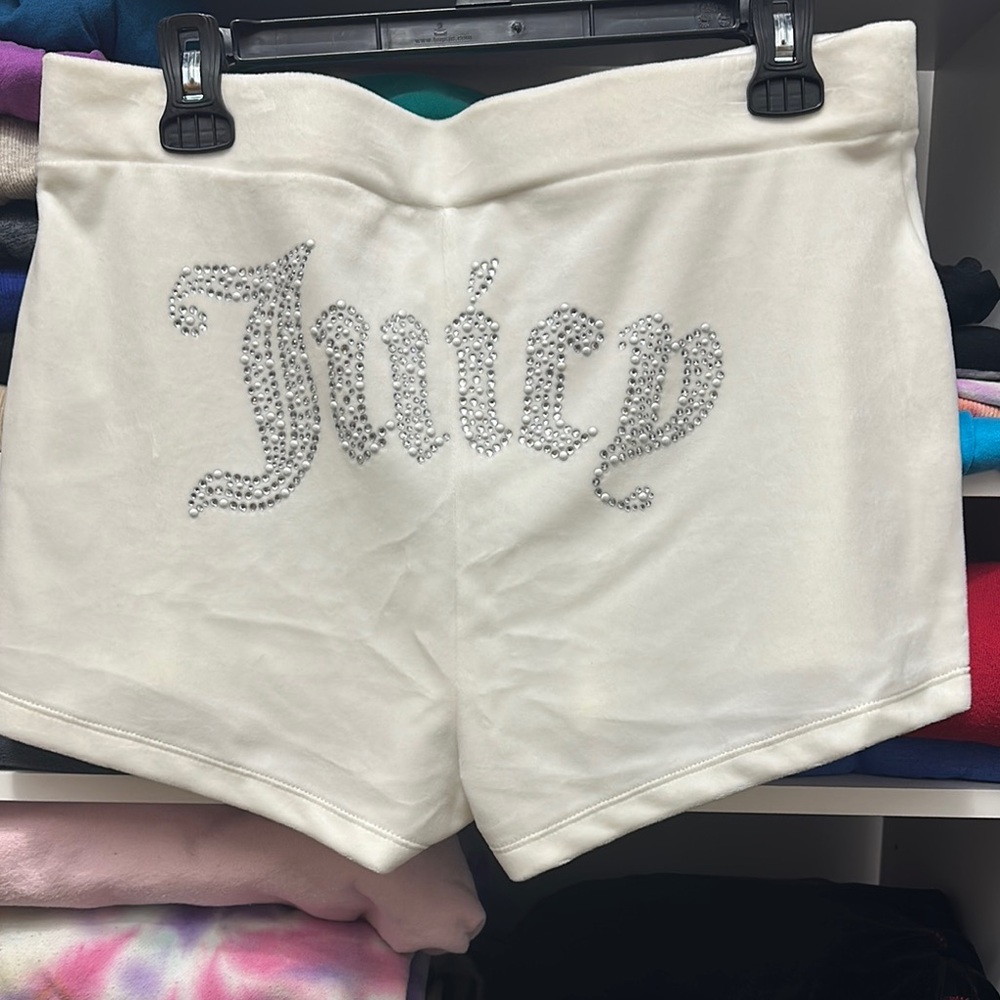 Juicy Couture White Shorts
